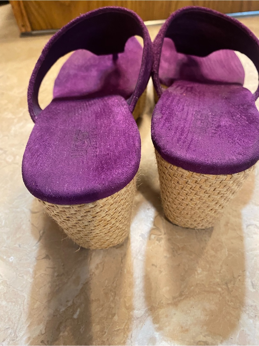 UGG Women's Plum Suede Thong Sandals - Picture 7 of 9